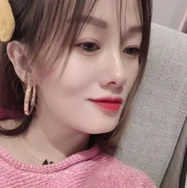 微醺的笑容的第一张照片--长汀交友网