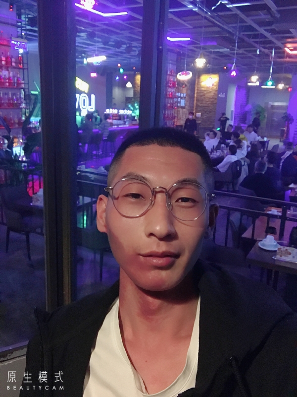 东北小伙的第一张照片--长汀交友网