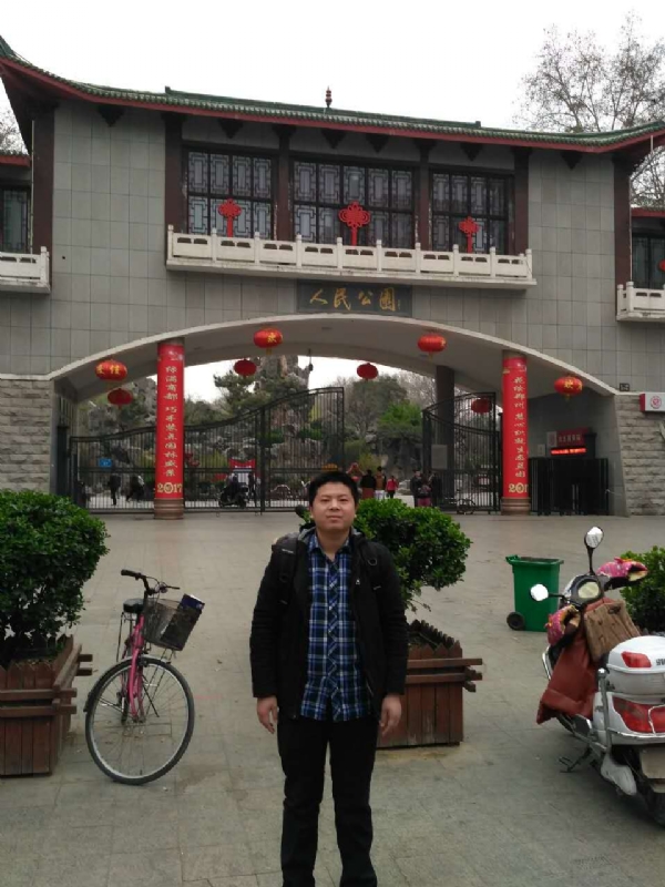 在奋斗的第四张照片--长汀交友网