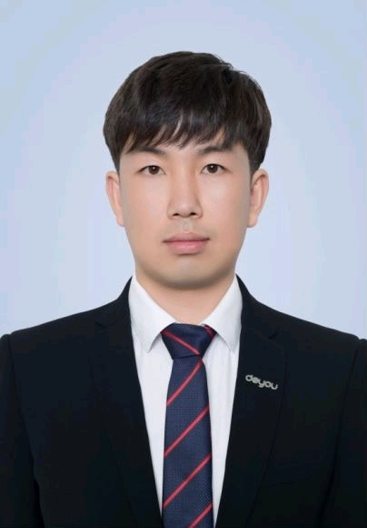 终究被人海淹没的第二张照片--长汀交友网