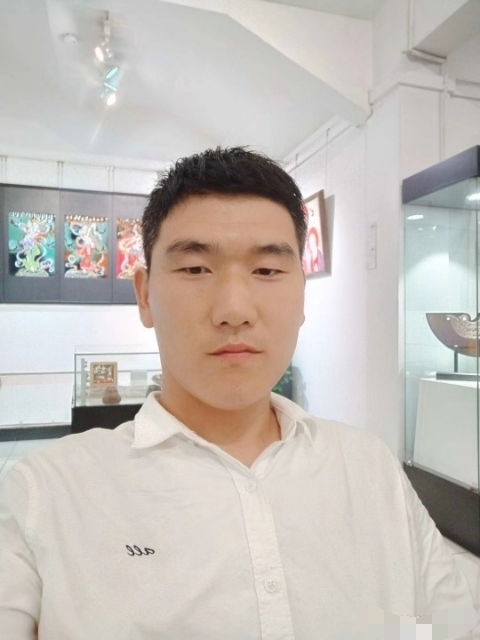 自律人生的第一张照片--长汀交友网