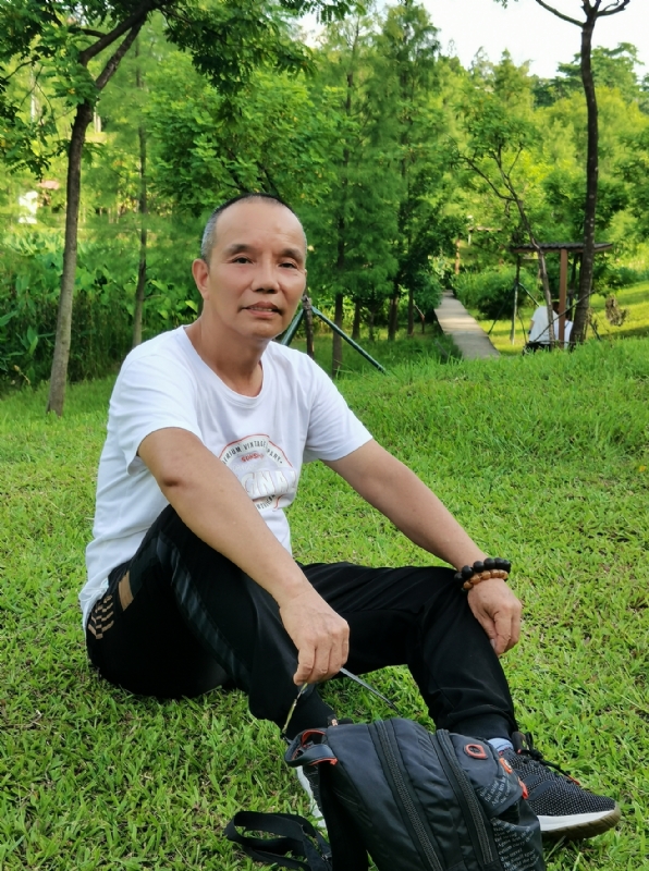 稳重大方的第二张照片--长汀交友网