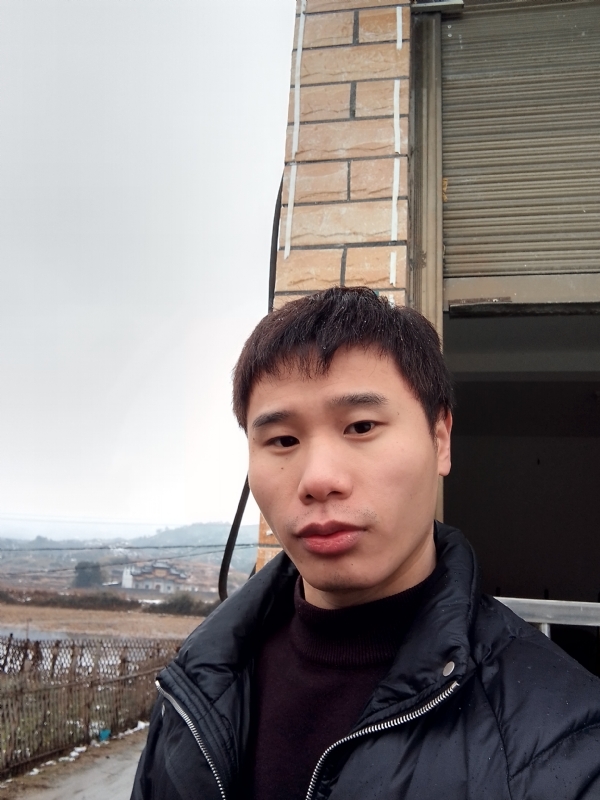 银色的羽翼的第一张照片--长汀交友网