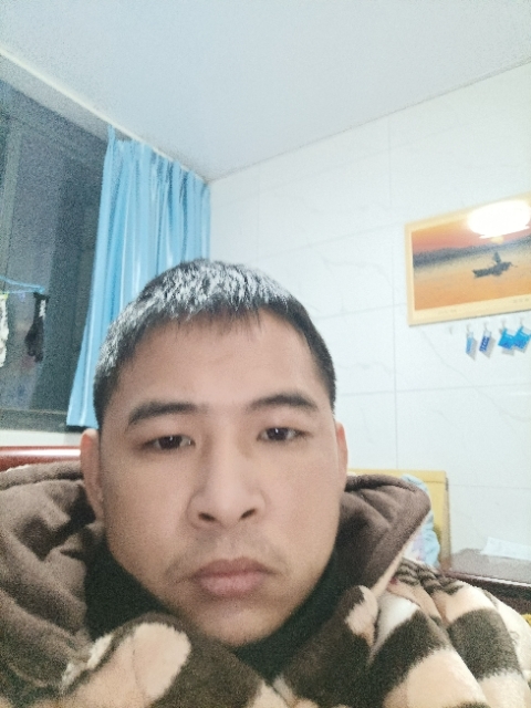 寂寞的第一张照片--长汀交友网