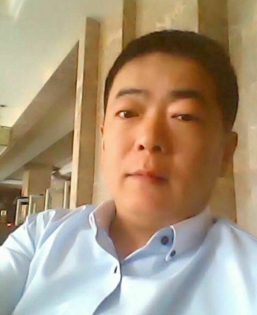 落叶随风的第一张照片--长汀交友网