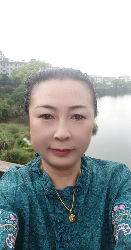 雨中情的第一张照片--长汀交友网