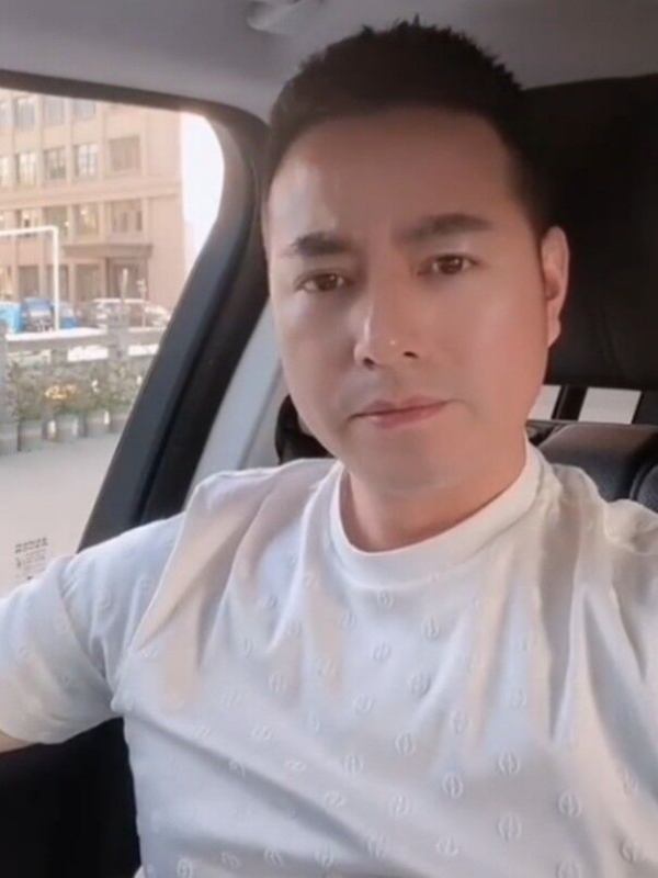 勿忘初心的第一张照片--长汀交友网
