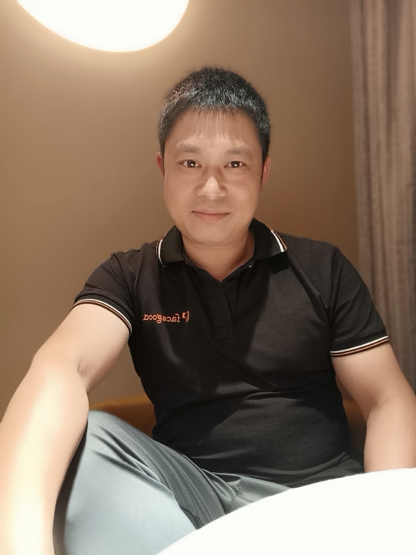 影子的第一张照片--长汀交友网